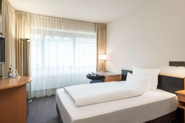 Hotel NH Dusseldorf City Nord (Düsseldorf)